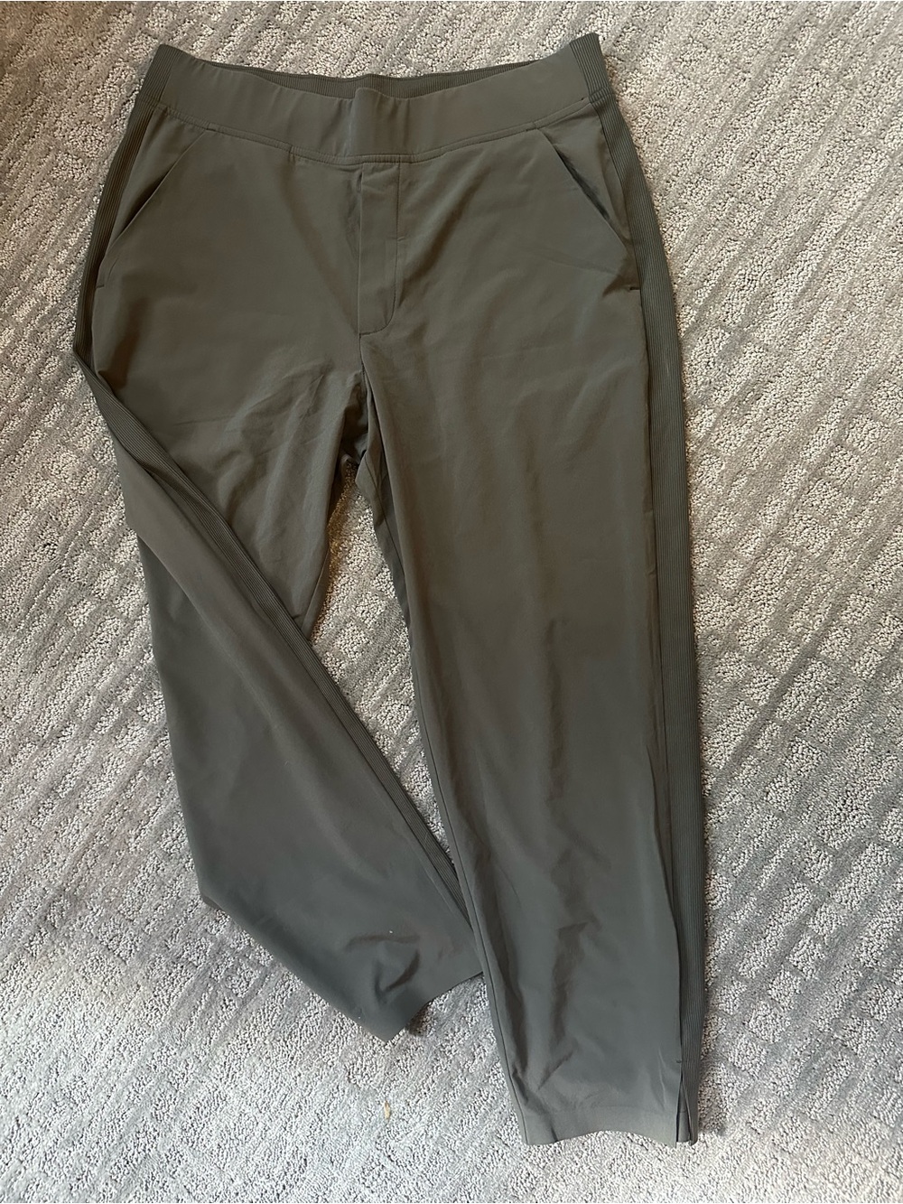 Athleta Brooklyn Ankle Pants in Olive Grey